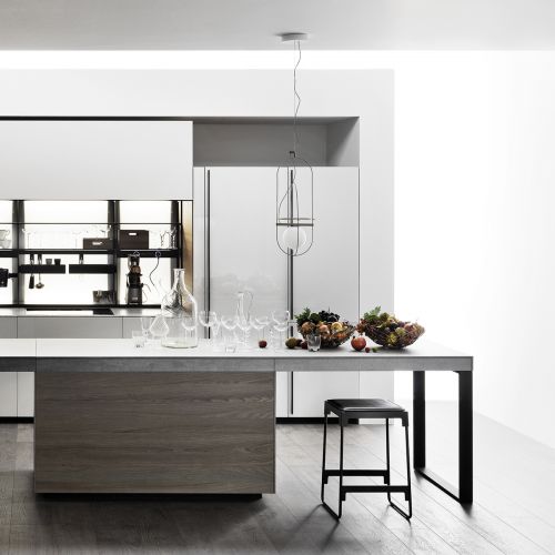  ,  Valcucine   ,       ,     ,       ,      